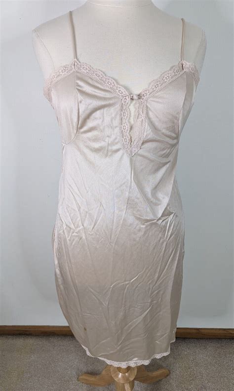 Vtg Satin Baby Doll Nightie Nightgown Lingerie Size Gem