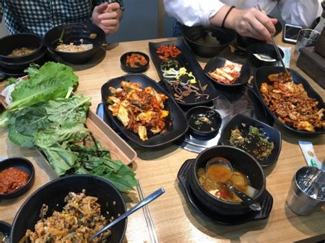 범계 롯데백화점 맛집 만석장 두부 제육쌈밥 정식으로 건강해지는 한끼 뚝딱 밥집 네이버 블로그