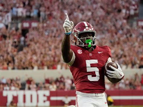 Keep feeding Alabama football RB Kevin Riley the ball. He's earned it