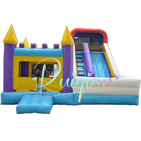 Outdoor Commercial Grade Plato Pvc Large Bouncy Castle With Slidecheap