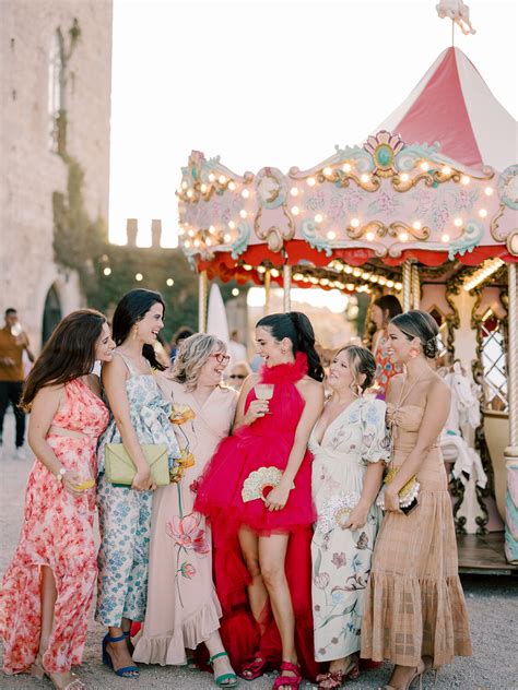 A Culinary and Sartorial Extravaganza: Sofia & João's Spectacular Wedding