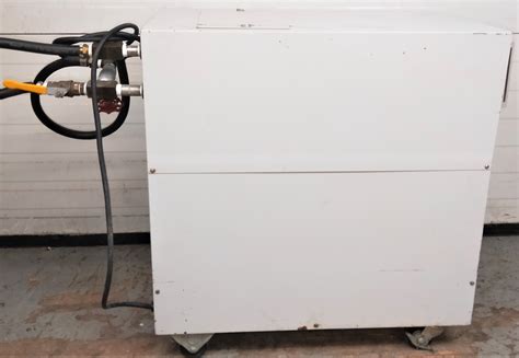 Used Polyscience 6100 Portable Recirculating Chiller For Sale At