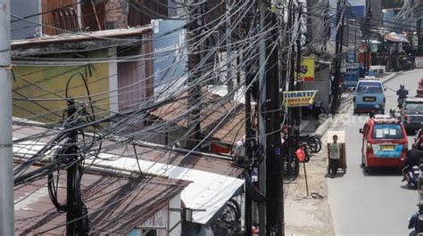 Potret Kabel Semrawut Di Jakarta Foto Kelima Bisa Membahayakan Pejalan