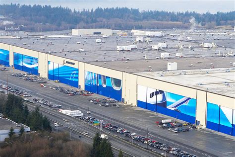 Boeing To Resume Washington Airplane Production Next Week Renton Reporter