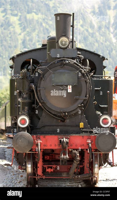 Loco Locomotive Railway Wheels Rods Hi Res Stock Photography And Images