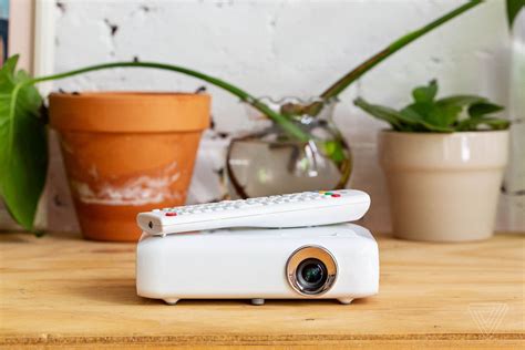 7 Best Pico Projectors (Winter 2024) – Reviews & Buying Guide