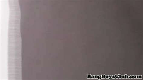 Euro Amateur Giving Blowjob Before Facial