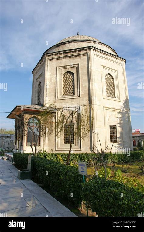 Hurrem Sultan Tomb İstanbul TURKEY Stock Photo Alamy