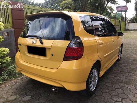 Tertarik Honda Jazz Bekas Coba Lirik Honda Jazz Vtec Gen