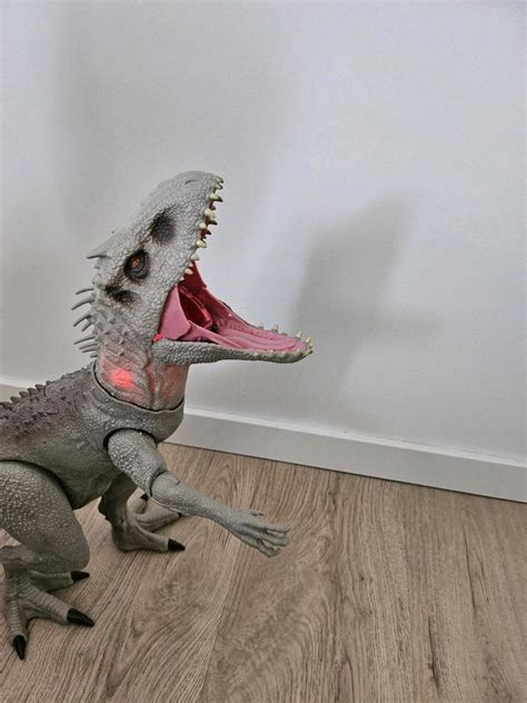 Mattel Jurassic World Indominus Rex Mit Sound Und Licht Wie Neu In