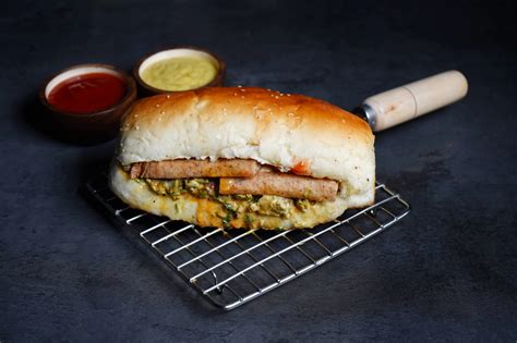 A surprise bonus in the Burger King pay rate was just announced 1