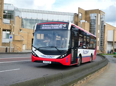 Falcon Buses Byfleet YX71OJN On Route 461 On Kingston Bri Flickr