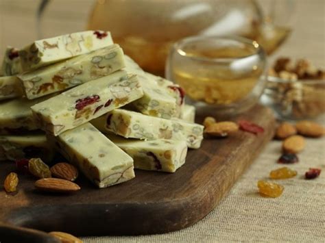 KẸO NOUGAT HANDMADE KHÔNG SỢ BÉO - Thuong bep