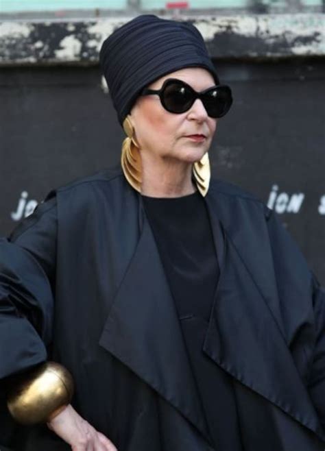 Abuela de años muestra su cuerpo en bikini y se hace viral Metro Ecuador