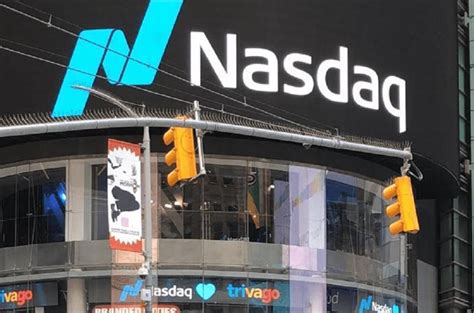 Wall Street Nasdaq Et S P Grimpent Sur De Nouveaux Records