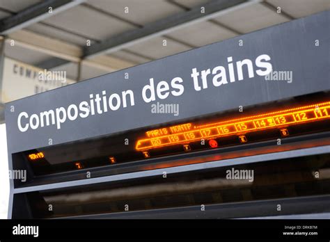 Stock Photo of train platform sign in France Stock Photo - Alamy