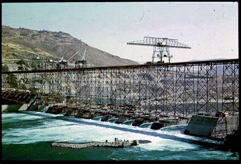 Grand Coulee Dam under construction - September 22nd 1938 : r ...