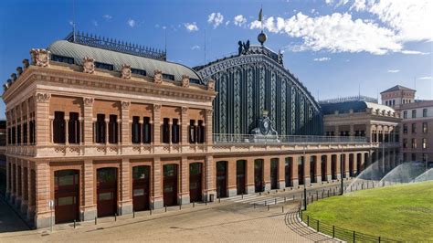 Estación De Atocha La Estación De Tren Más Importante De Madrid