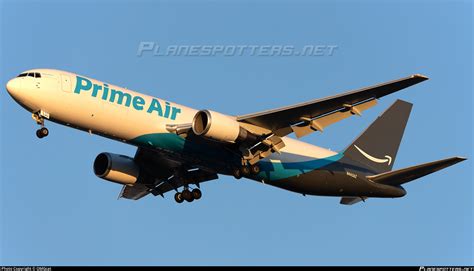 N Az Amazon Prime Air Boeing Er Bdsf Photo By Omgcat Id