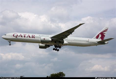 A7 BAL Qatar Airways Boeing 777 3DZER Photo By MILSPOT ID 267910