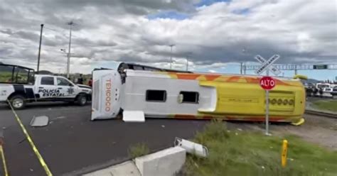 Choque De Tren Con Autobús En Hidalgo Deja 3 Muertos Y 14 Heridos