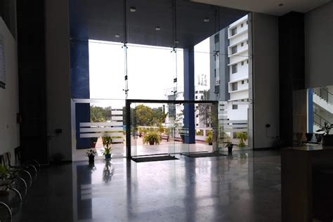 Symbiosis Centre for Management Studies Bangalore Campus: Photos ...