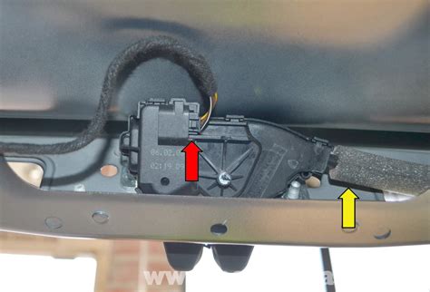 Mercedes Benz W204 Trunk Lock And Latch Replacement 2008 2014 C250