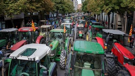 Los Agricultores Catalanes Exigen Medidas Urgentes Ante La Crisis Del