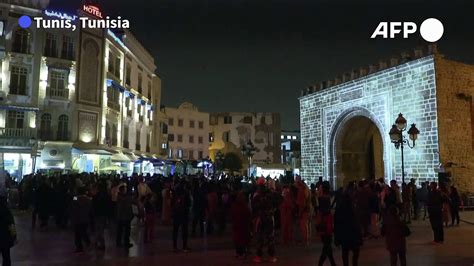 Medina Of Tunis Lights Up For Ramadan Video Dailymotion