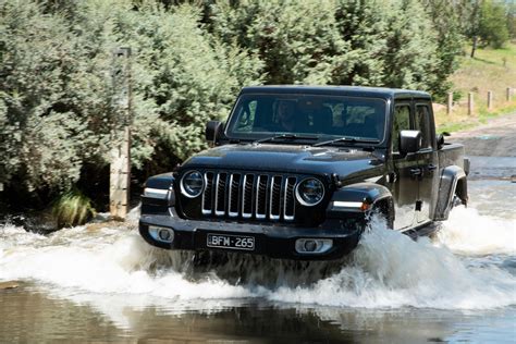 2021 Jeep Gladiator off-road review | CarExpert