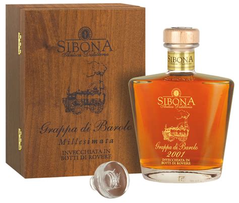 News Sibona präsentiert Sibona Riserva Speciale Grappa di Barolo 2001