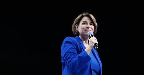 Sen Amy Klobuchar Says Shes Cancer Free After Recent Procedure