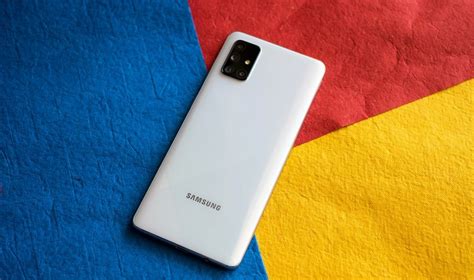 Оптическую стабилизацию в средний сегмент. Samsung Galaxy A72 может ...