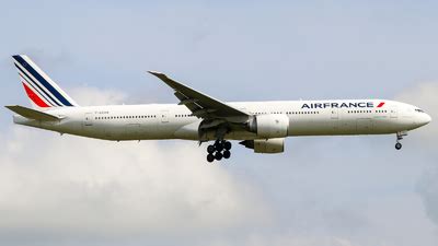 F GSQH Boeing 777 328ER Air France Renato Oliveira JetPhotos