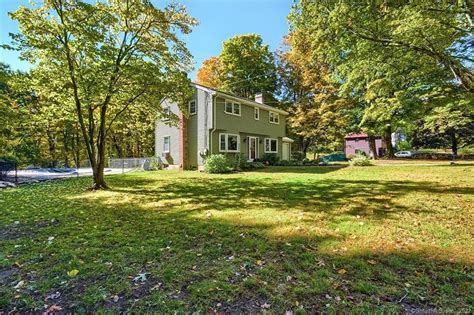 Hebron, CT Real Estate - Hebron Homes for Sale | realtor.com®