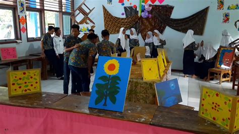 Pendidikan Pameran Karya Seni Rupa - Riset