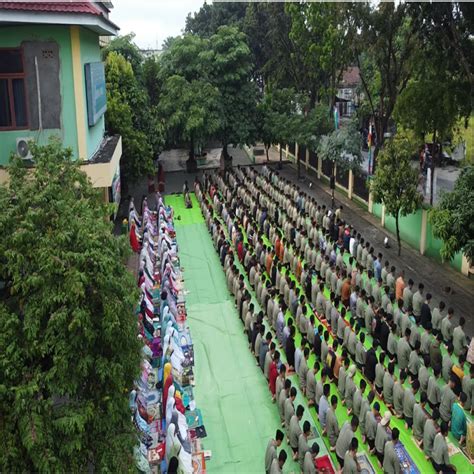 SHOLAT DHUHA KEMBALI MENGUDARA DI SMK SWASTA MUHAMMADIYAH 3 TERPADU