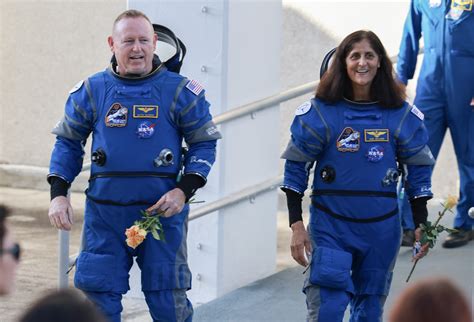 NASA Berencana Jemput Astronot Yang Terjebak Di Luar Angkasa Pada 2025