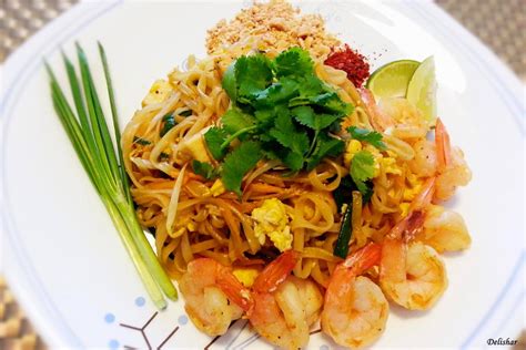 Pad Thai Thai Style Fried Noodles