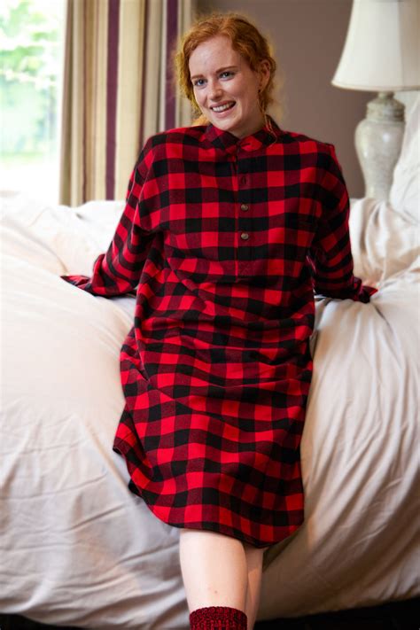 Womens Lee Valley Flannel Nightshirt Red Black Plaid Check Lv9