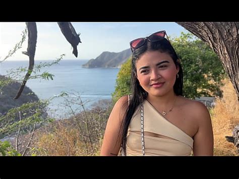 Hermosa Turista Le Es Infiel A Su Marido Con Un Desconocido Por Dinero XVIDEOS