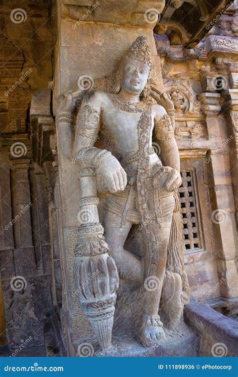 Carved Statue of Dwarpala on Virupaksha Temple, Pattadakal, Karnataka ...