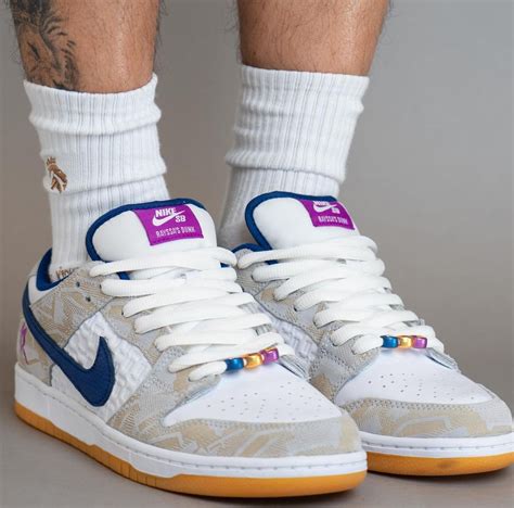 Rayssa Leal X Nike Sb Dunk Low Fz5251 001