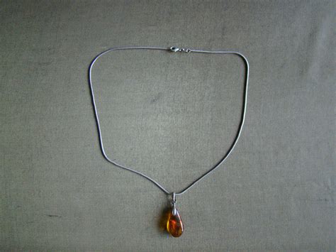 Zilveren Hanger Barnsteen Met Zilveren Slangenketting Bestel Bij