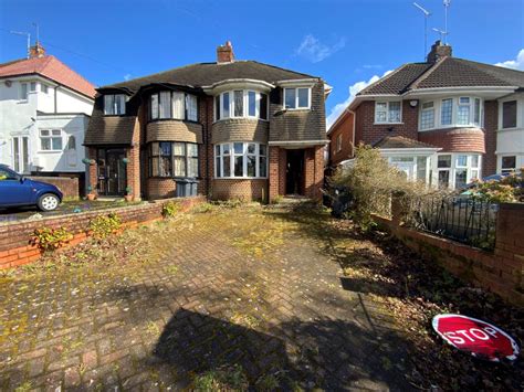 3 Bedroom Semi Detached House In Kings Heath Property Auctions Bond Wolfe