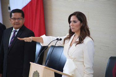 Foto Oficial De Libia Dennise Como Gobernadora De Guanajuato Grupo Milenio