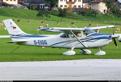 D Eigg Cessna T182t Skylane Tc Private Maik Voigt Jetphotos