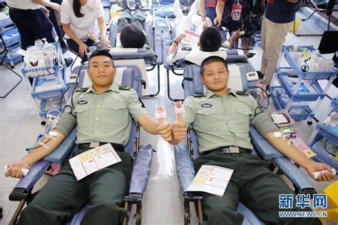 特寫：解放軍駐港部隊為香港市民無償獻血 圖集