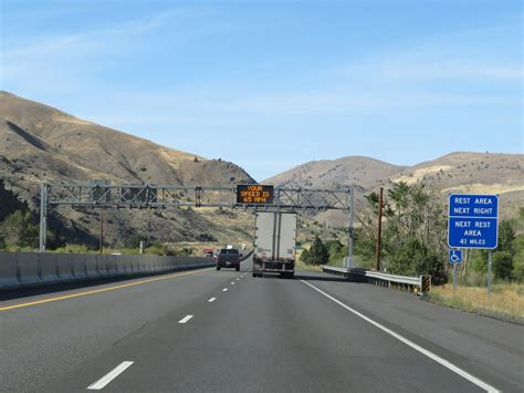 Drivers are venting about i 84 in oregon road conditions today 8