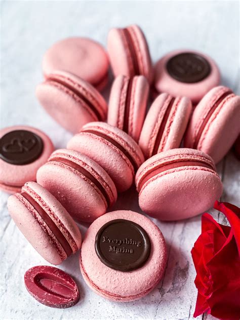 Easy Delicious Macarons And Other Baking Recipes Everything Marina